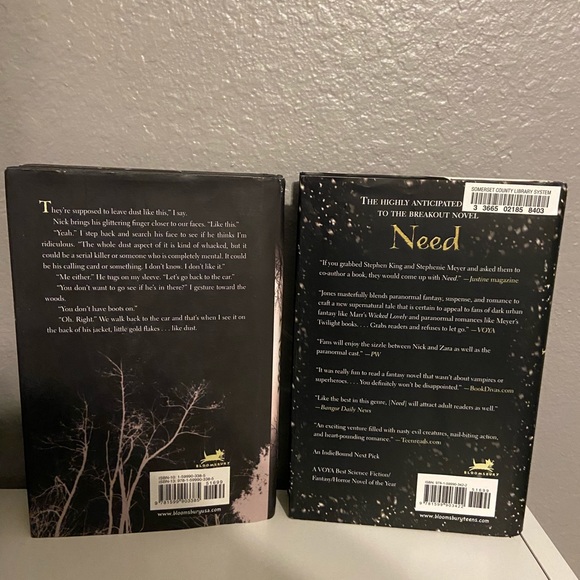 Need & captivate carrie jones hardcovers - Picture 7 of 7